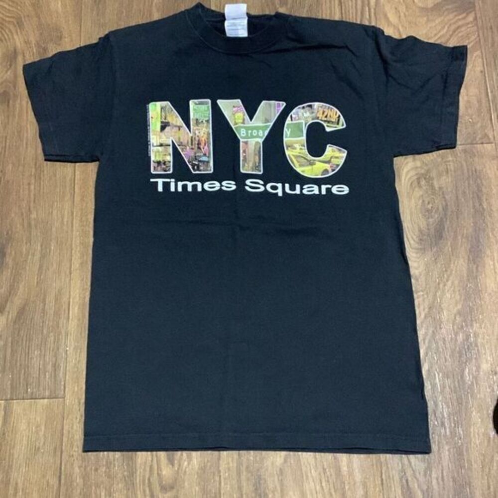Delta NYC time square black t shirt. New York
